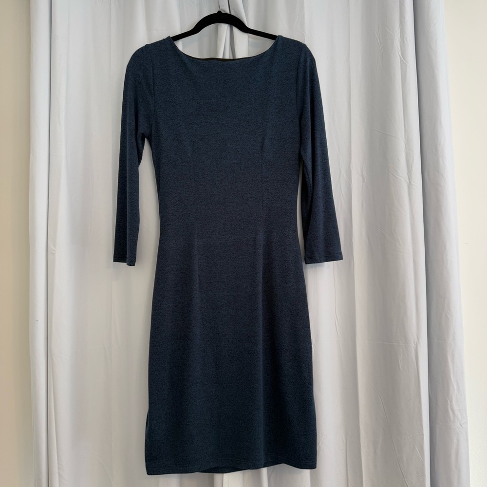 LOFT Blue Ruched Stretch Knit Dress Lined 3/4 Sleeve Women’s Small - Picture 3 of 6